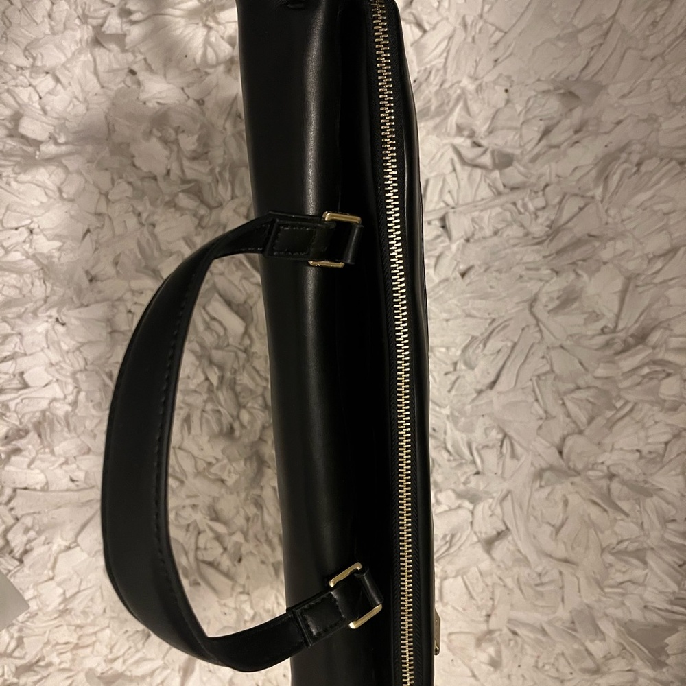 Kenneth Cole lap top bag - Picture 4 of 4